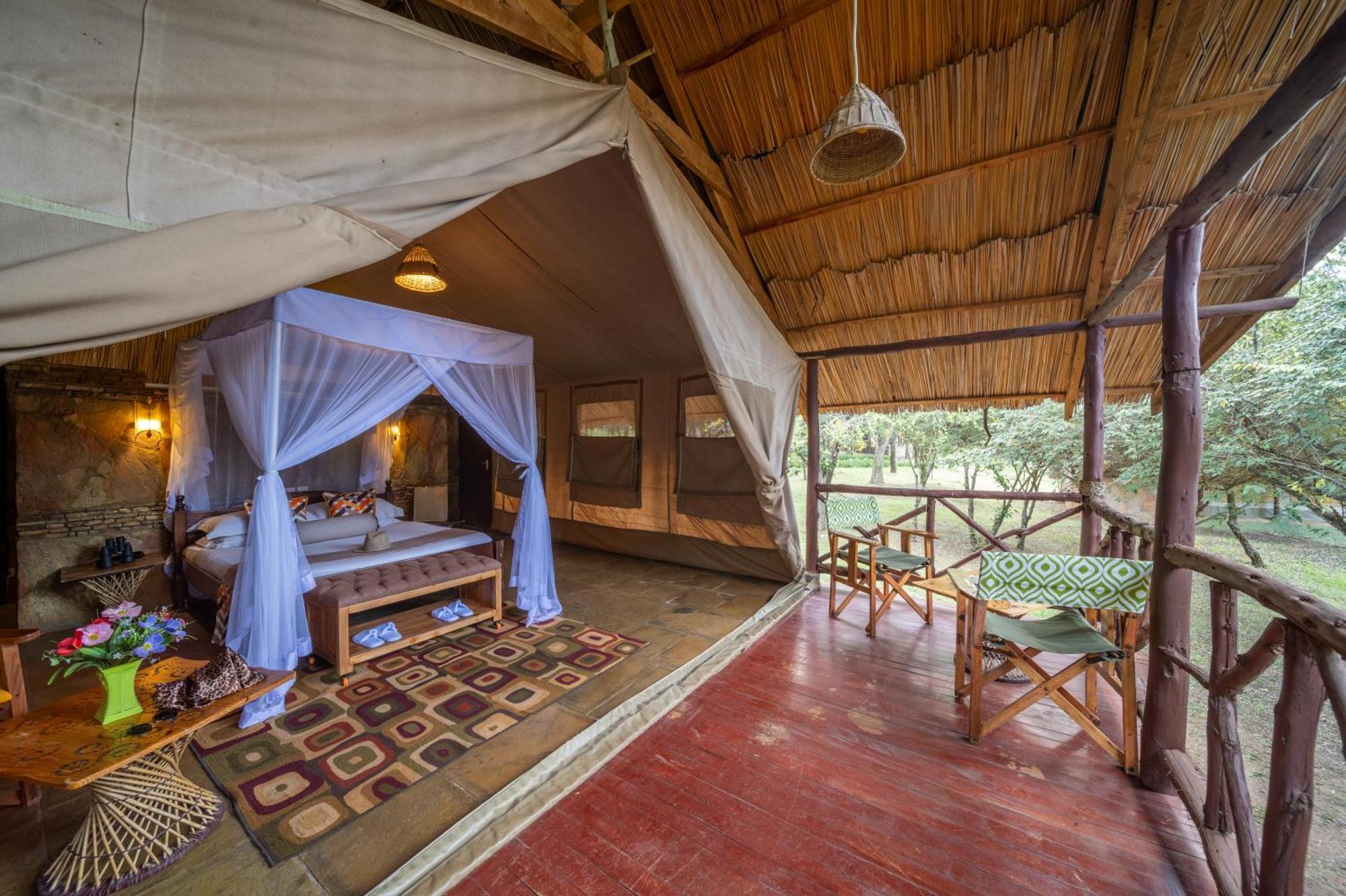 Sentrim Mara Lodge Ololaimutiek Exteriör bild