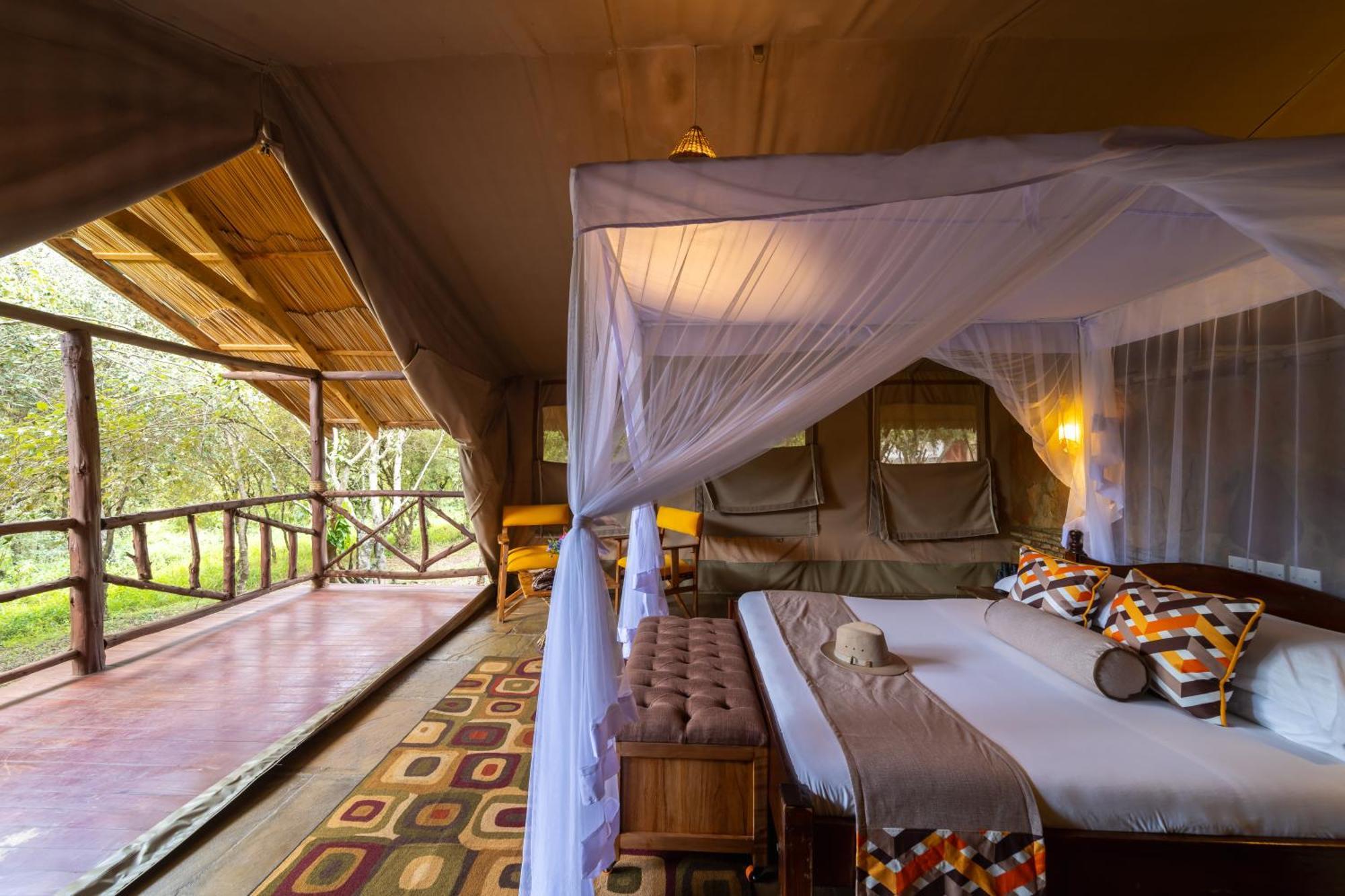 Sentrim Mara Lodge Ololaimutiek Exteriör bild