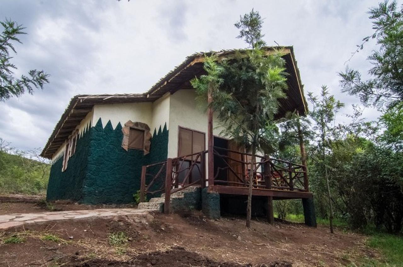 Sentrim Mara Lodge Ololaimutiek Exteriör bild
